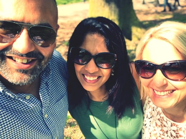 Spotting Friendship Red Flags: 7 Signs You Shouldn’t Ignore