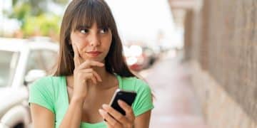 Avoiding Misunderstandings: Clear Digital Communication Tips - Cover Image