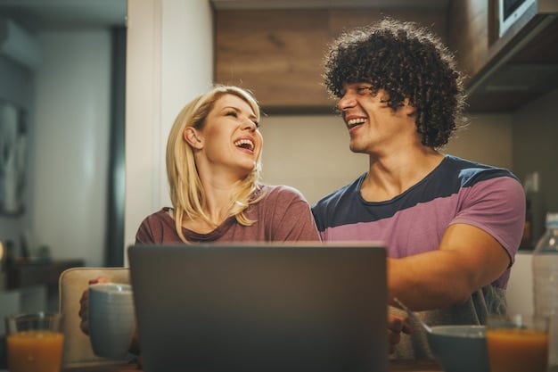 Long-Distance Relationships: 4 Tips to Stay Intimate in the US