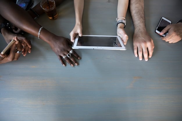 Maximize Holiday Engagement in Your Online Community: 3 Strategies